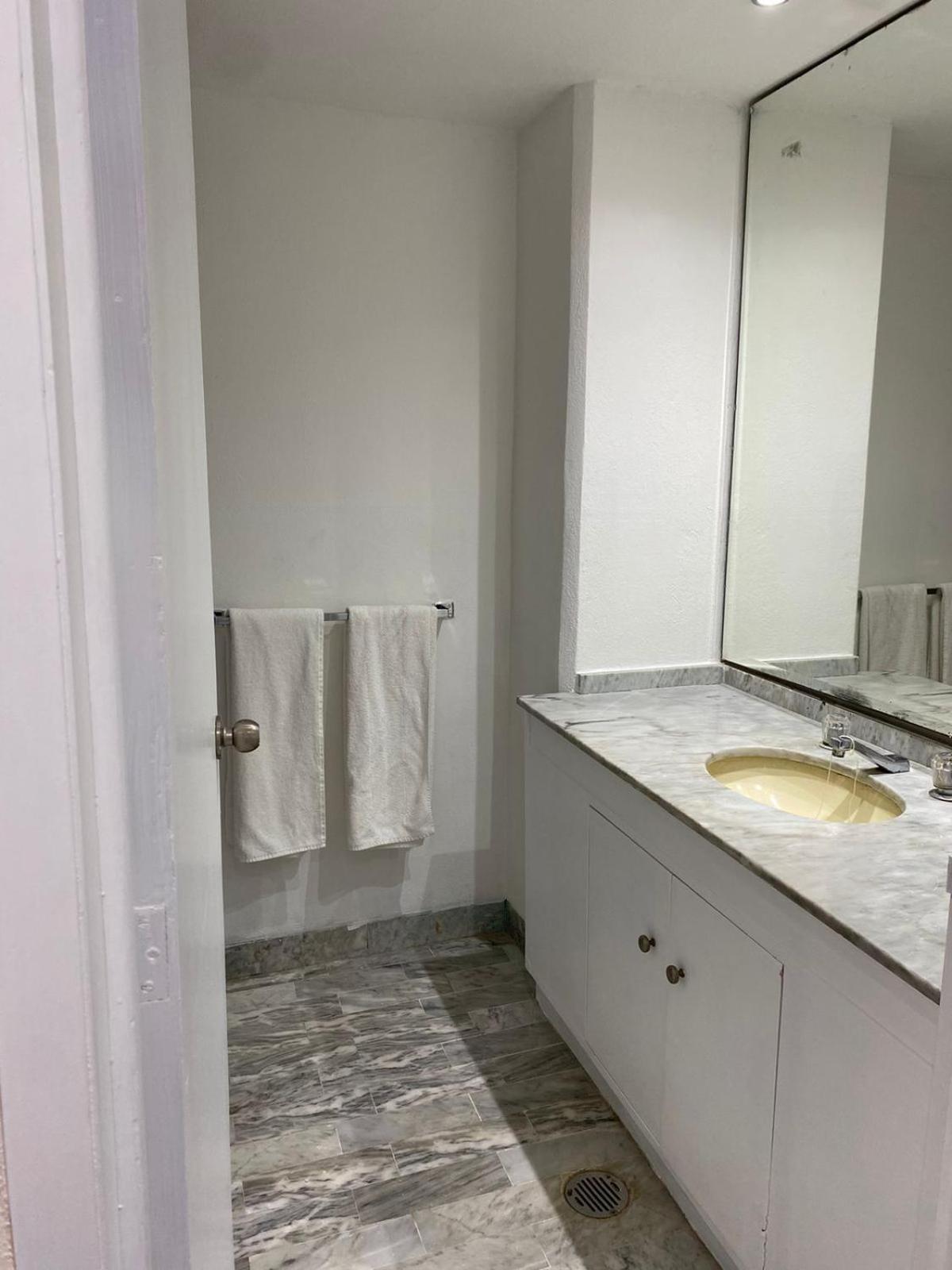Dpto De Lujo Costera Appartement Acapulco Buitenkant foto